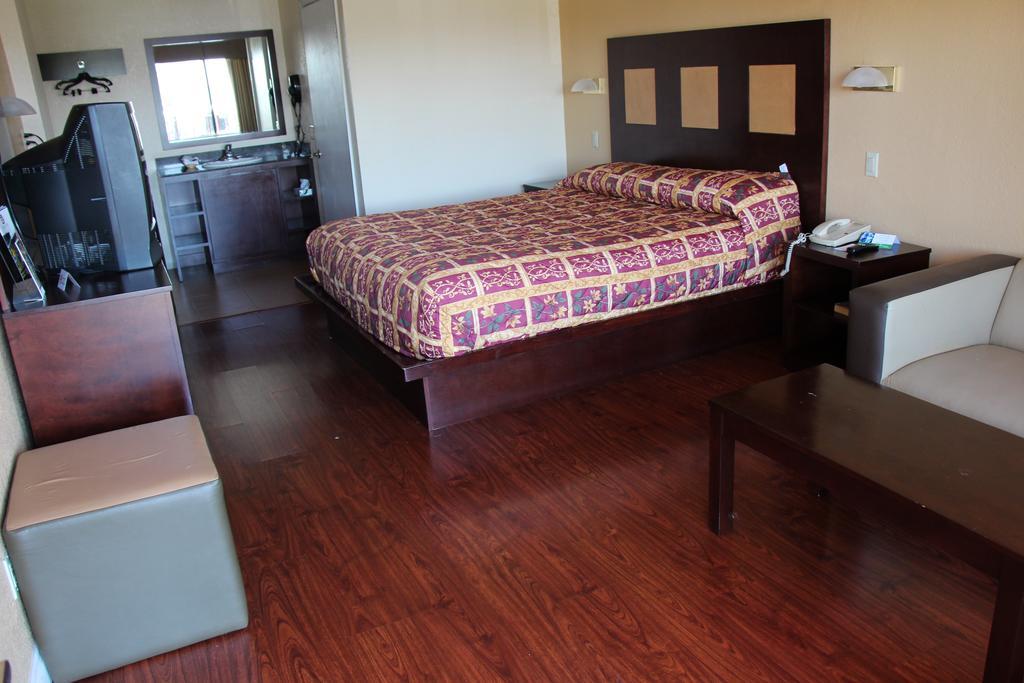 Budget Inn Anaheim/Santa Ana Szoba fotó