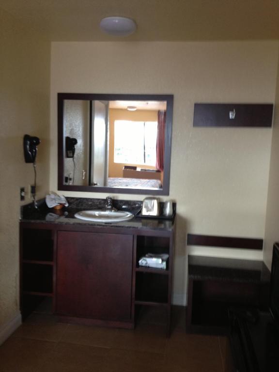 Budget Inn Anaheim/Santa Ana Szoba fotó