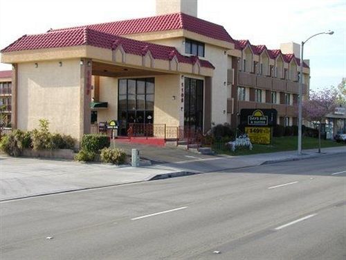 Budget Inn Anaheim/Santa Ana Kültér fotó
